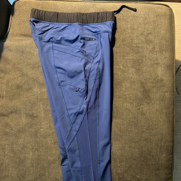 Lole leggings with side mesh panel - Picture 2 of 3